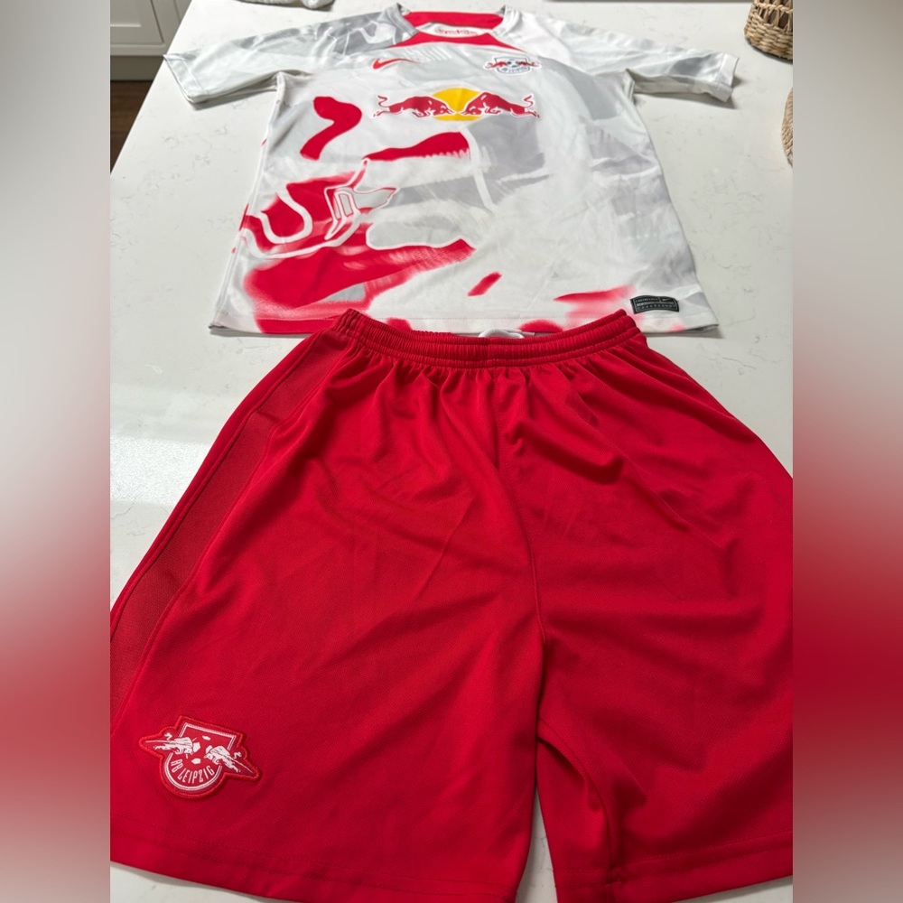 RB Leipzig ref and White Dri-FIT Sports Top and shorts set!
